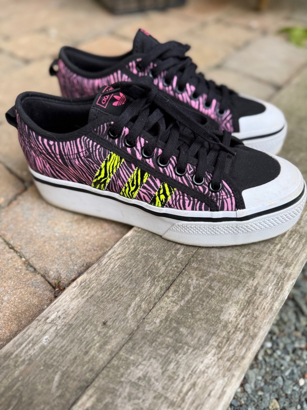 Adidas Nizza Women’s Black Canvas Platform Sneakers with Pink Neon Zebra